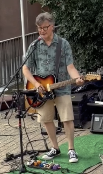 Tom at Middletown First Fridays Open Mic 8/7/26